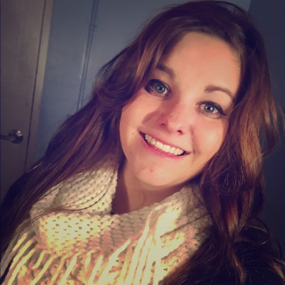 Meet your Posher, Kaitlyn